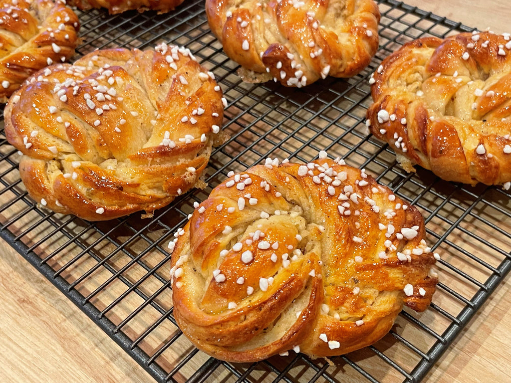 How to Make Cardamom Buns - The Perfect Recipe